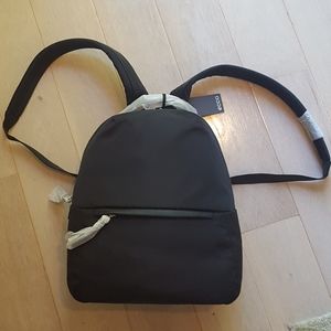 ecco handbags canada